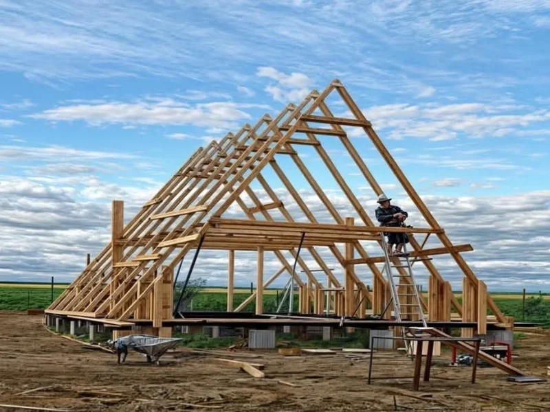 Estrutura de madeira em construção